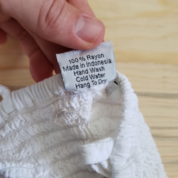 Tropical Group Hawaiian Spaghetti Strap top - Picture 4 of 7